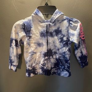 2 3T Gap Sweatshirts